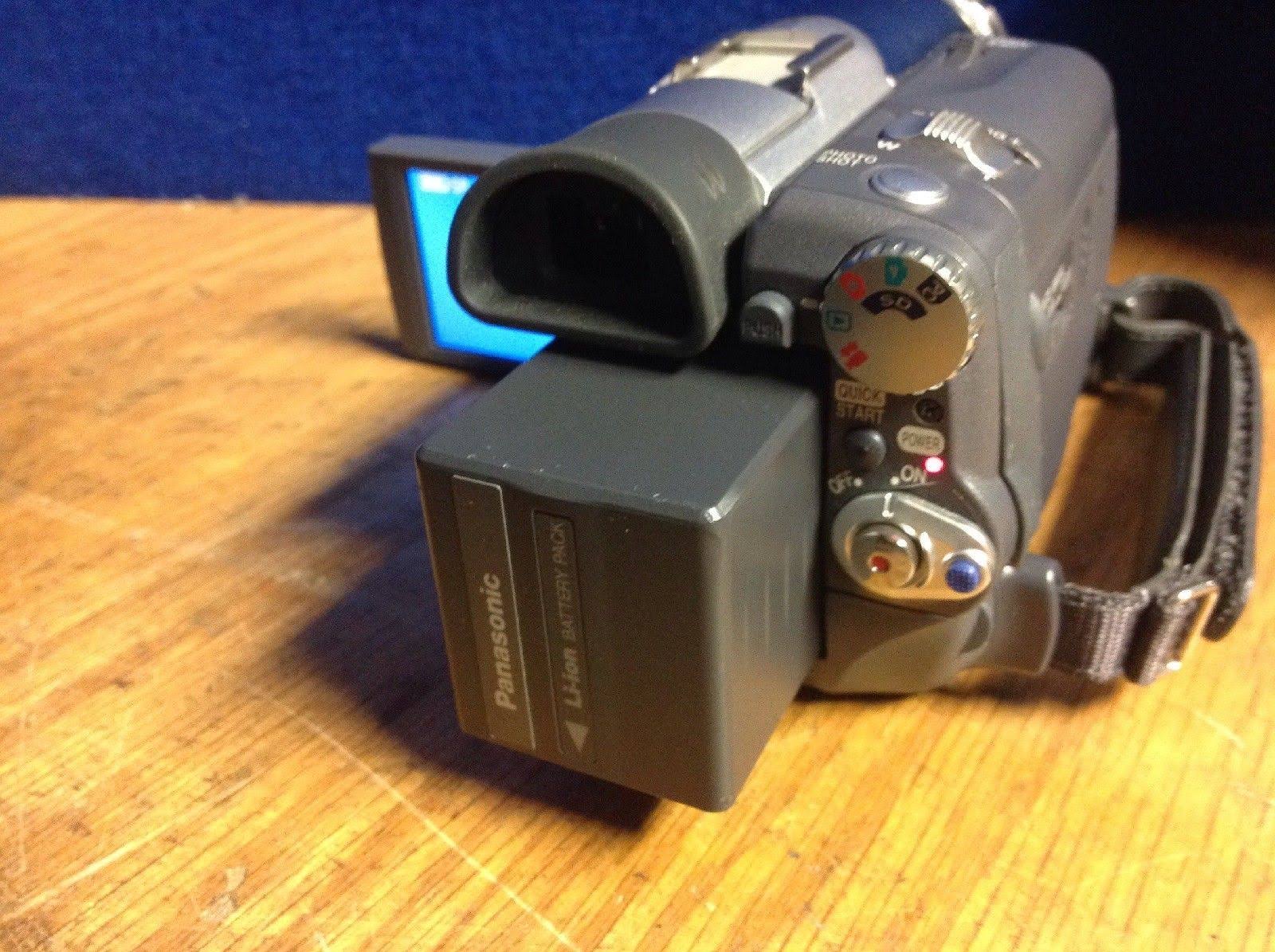 Panasonic Palmcorder PV-GS120 Mini DV Camcorder X676569