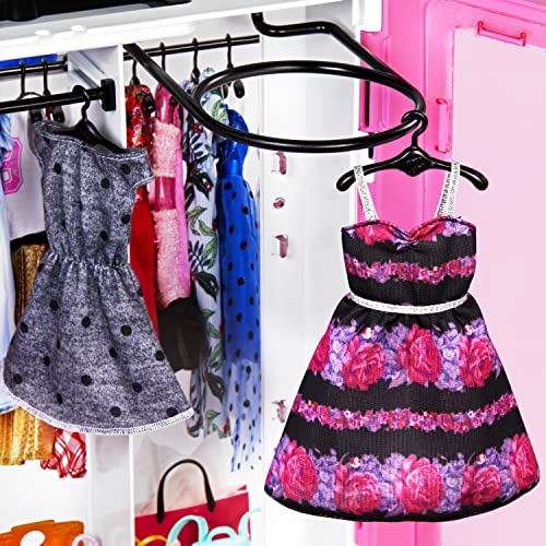 Barbie Fashionistas Doll & Ultimate Closet Playset with Clothes & 12 Accessories R67716