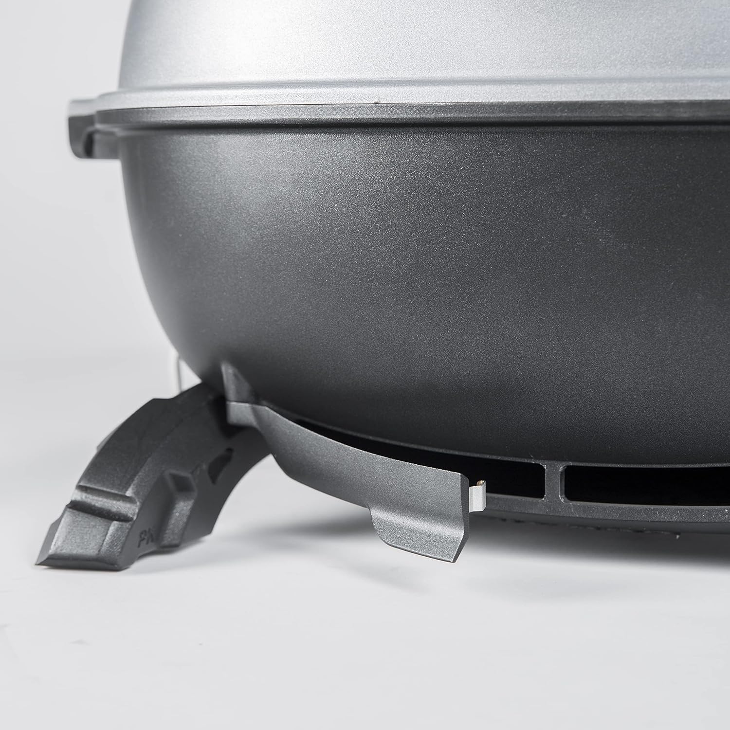 PK Grills PKGO Portable Charcoal BBQ Grill and Smoker with Lid, Grey E328724