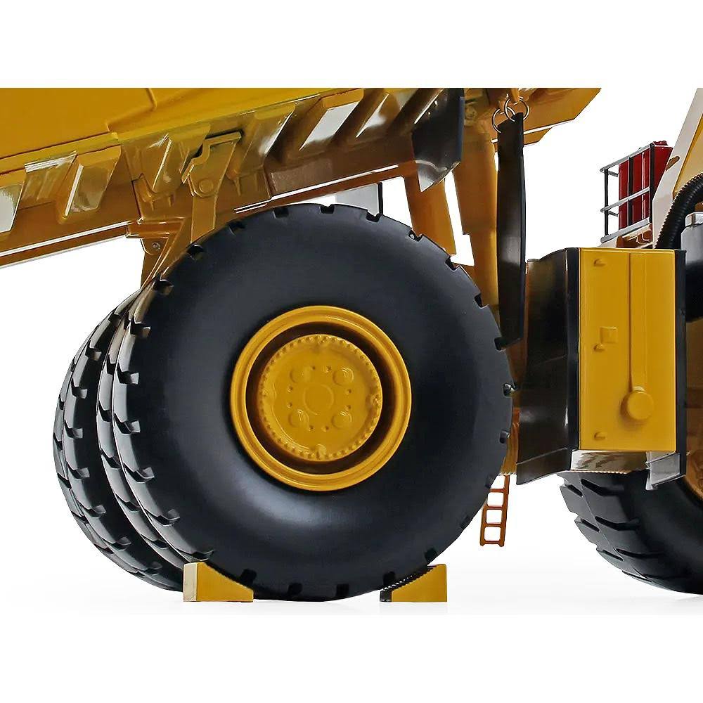 Komatsu 980E-AT Dump Truck 1/50 Diecast Model by First Gear U115