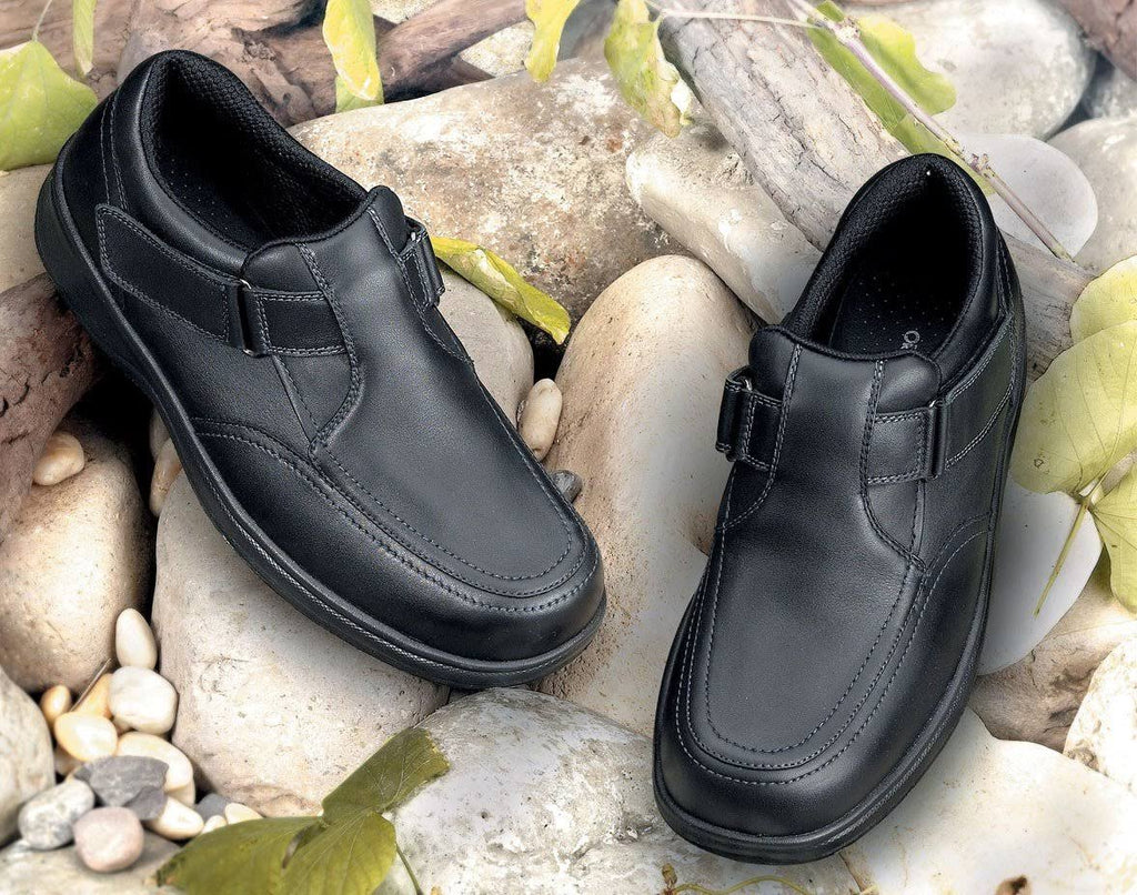 Orthofeet Men's Carnegie Black Leather Shoes Q69101