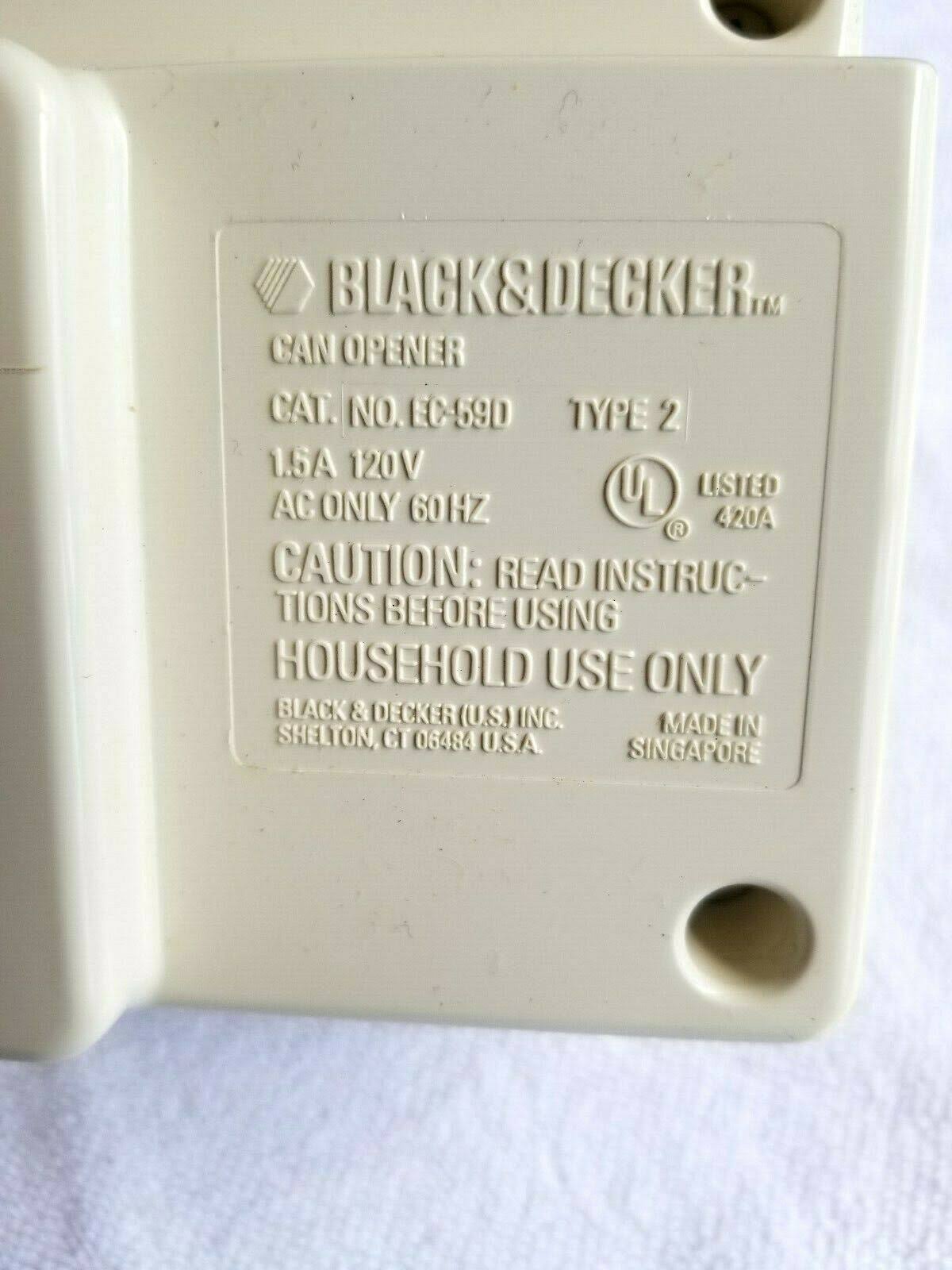 Black & Decker Spacemaker Under Cabinet Can Opener EC59D J239