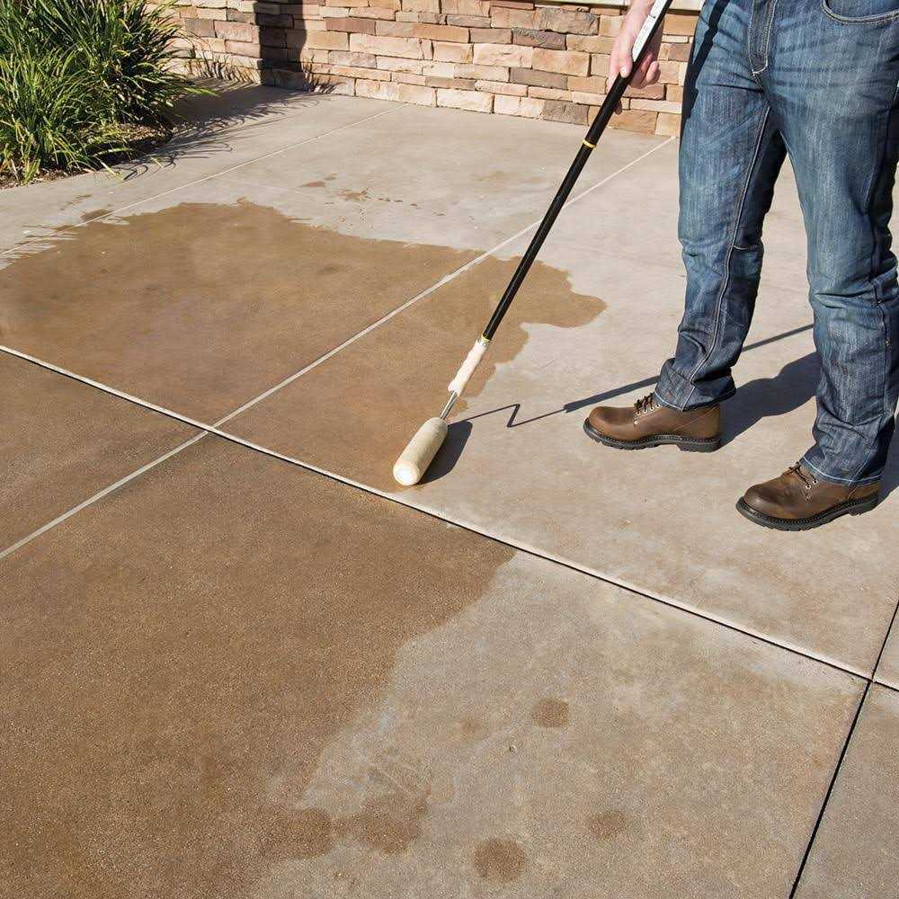 Behr Premium 1 Gal. Concrete and Masonry Bonding Primer M4511