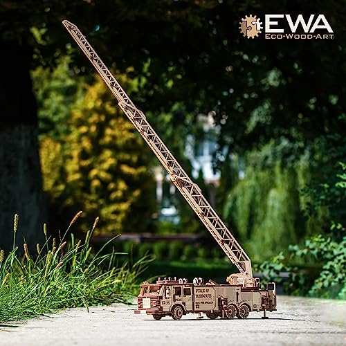 3D Wooden Puzzle Fire Truck Mechanical Model Kit with Wind Up Mechanism, 439 Pieces W6533