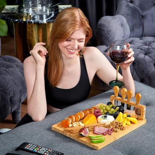Personalized Charcuterie Board, Custom Bamboo Engraved Cheese Board S586772