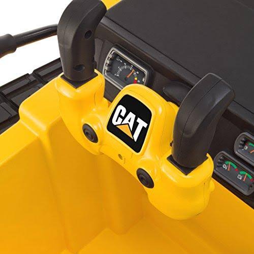 Kid Trax 12-Volt Cat Bulldozer Ride-On R7661