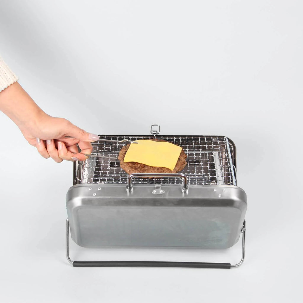 Kikkerland BQ01 Portable BBQ Suitcase Silver N896
