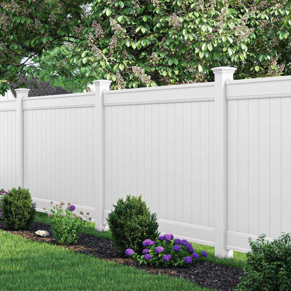 Freedom Emblem 6-ft H x 8-ft W White Vinyl Flat-top Fence Panel V999