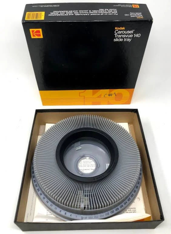 Kodak 4200 Carousel Slide Projector H680786