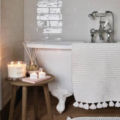 The White Company Seychelles Large Candle J34945
