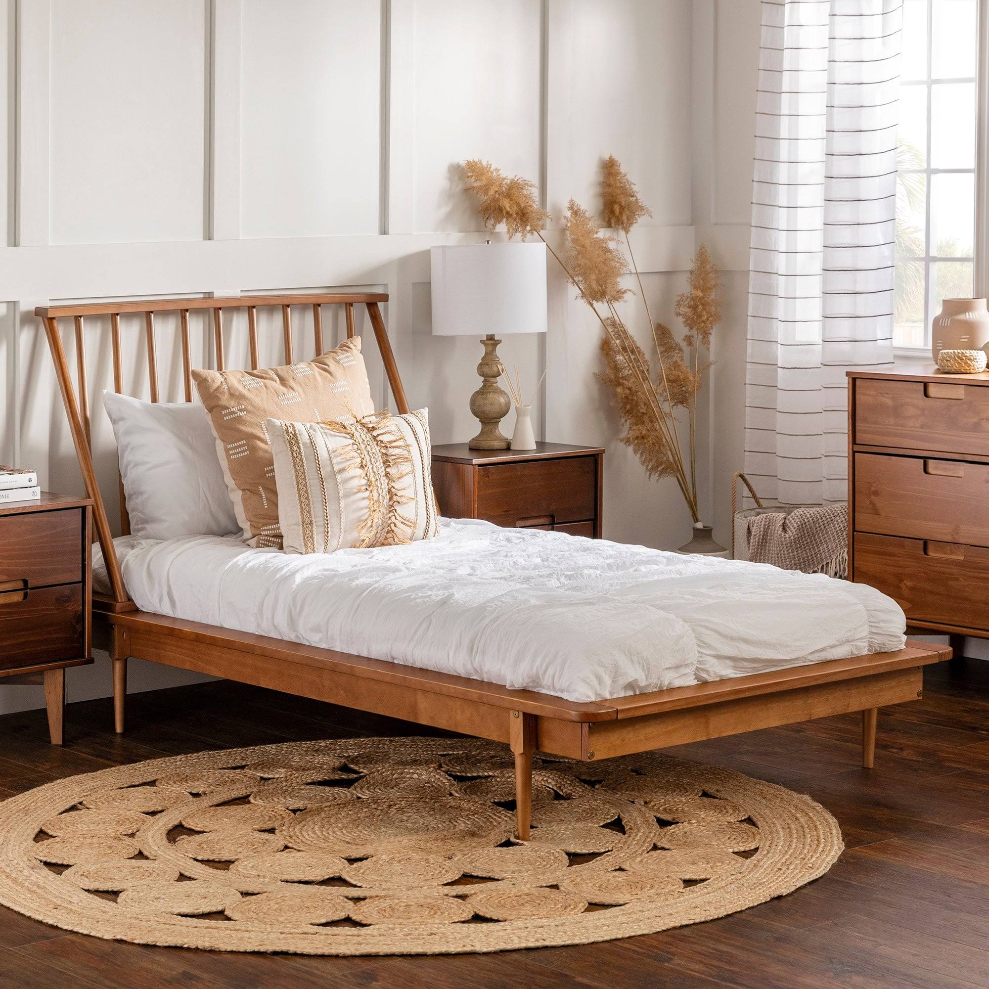Carson Carrington Blaney Solid Pine Wood Spindle Bed Queen Caramel P9076
