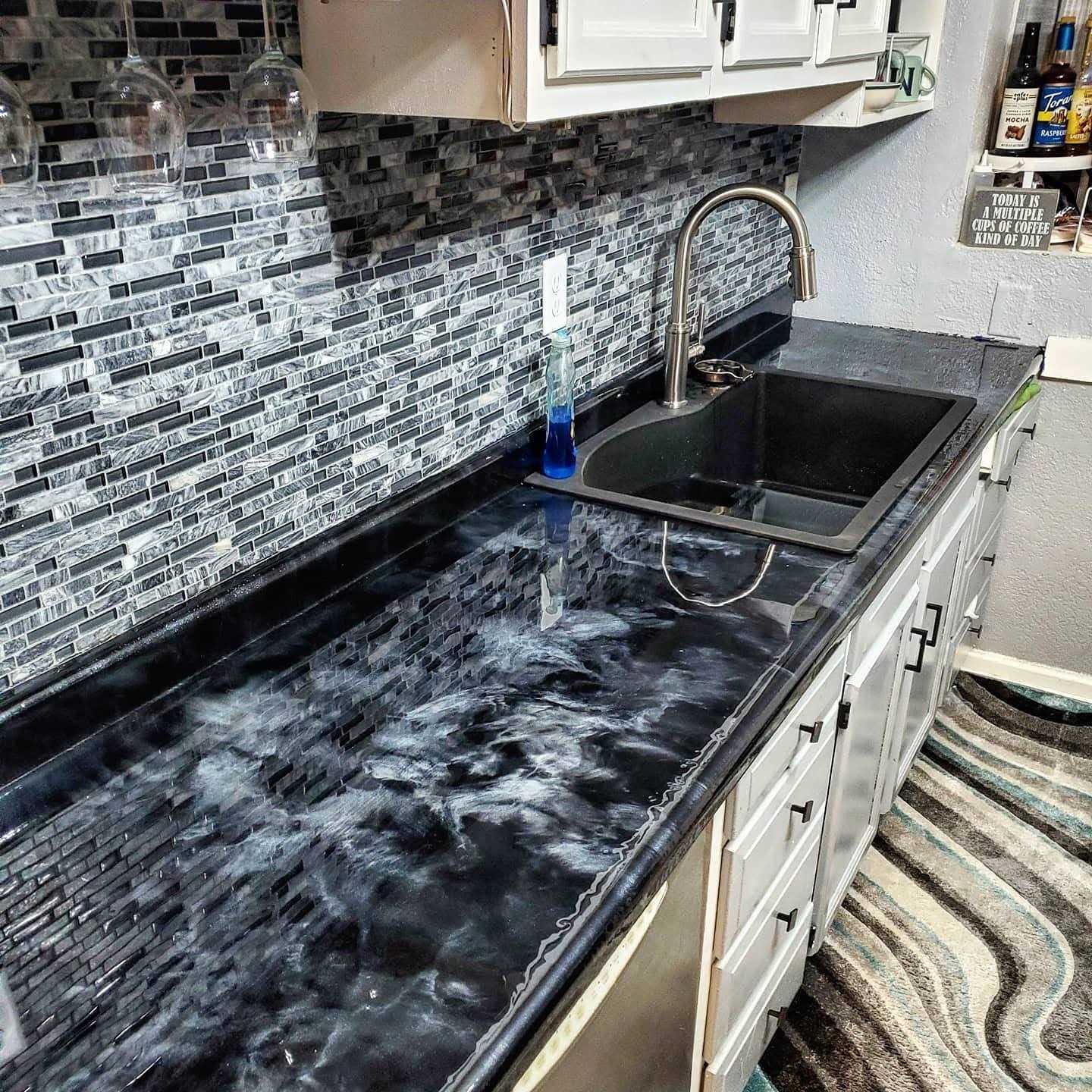 Stone Coat Countertops White Epoxy Undercoat – Paint and Primer for MDF, Plywood, Porous Materials P935681