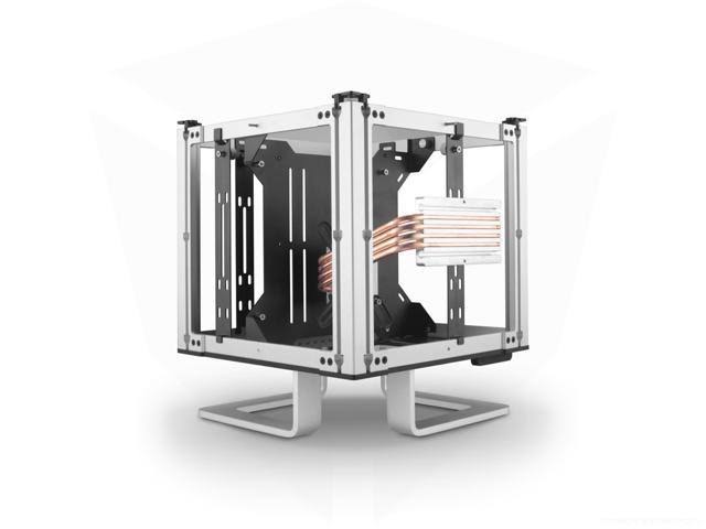 Streacom ST-DB4 Silver Fanless Aluminium ITX Chassis K5893