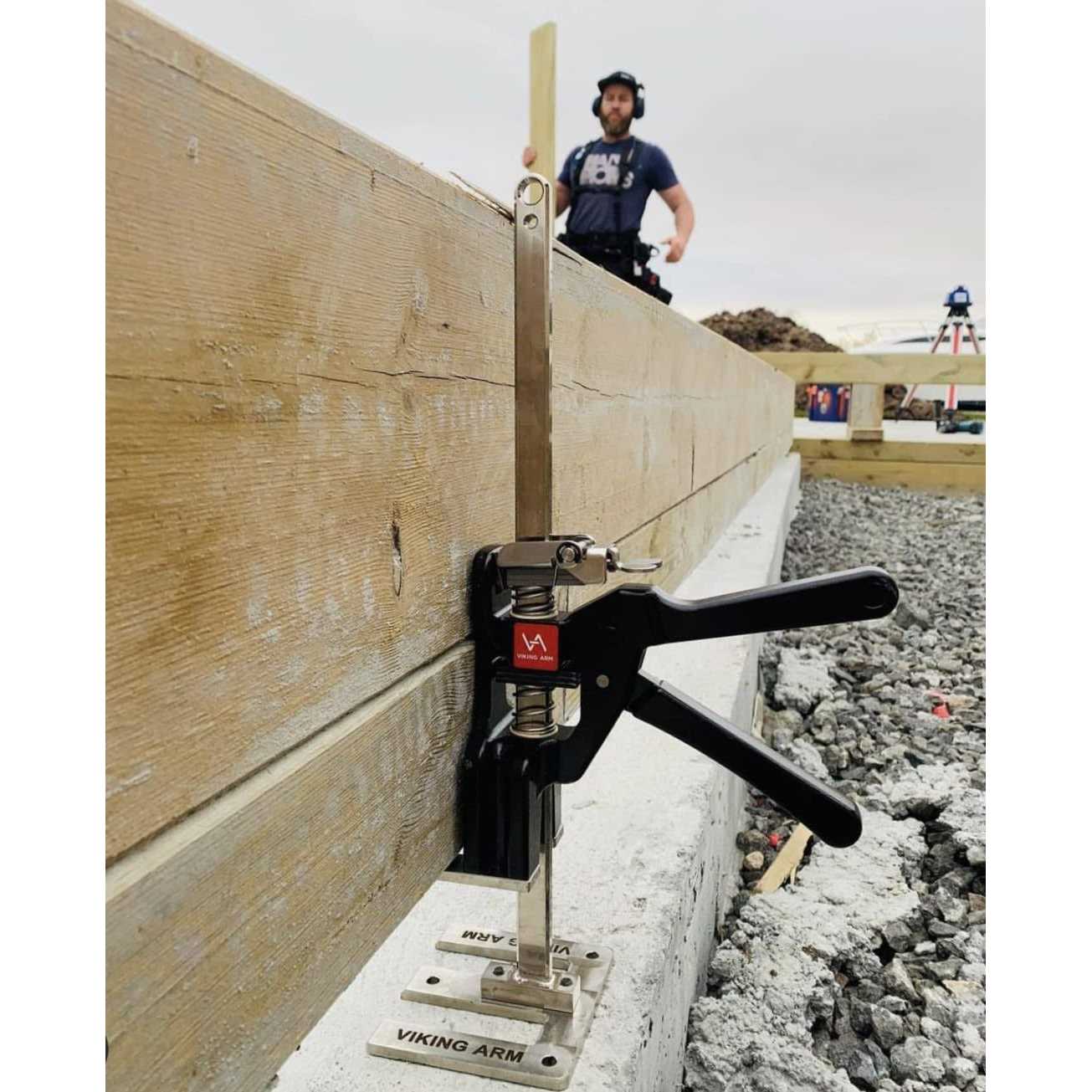 Viking Arm Handheld Jack Clamp Labour Saving Tool 330 lbs E57130