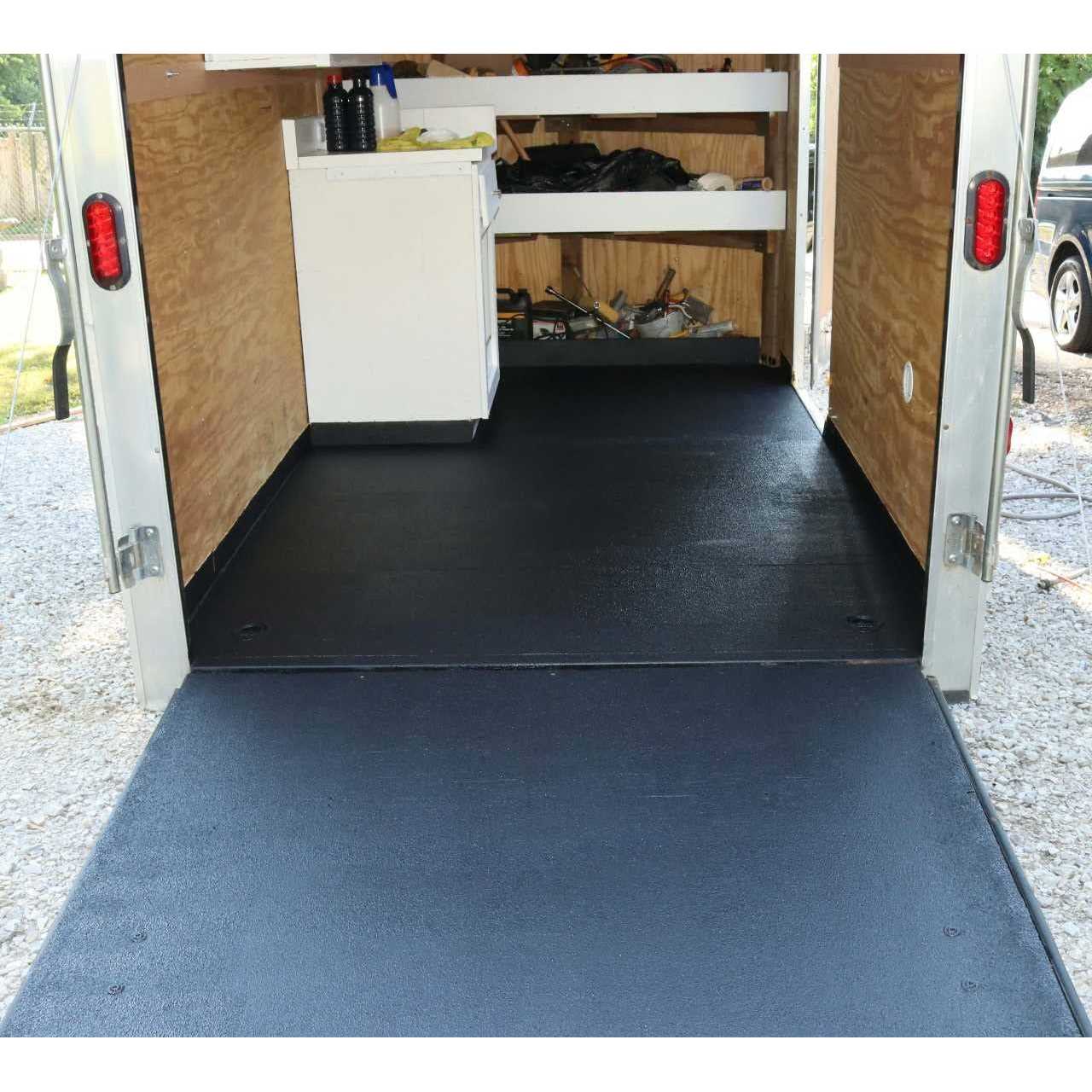 Trailer Floor Coating - Black, 1 Quart P16311