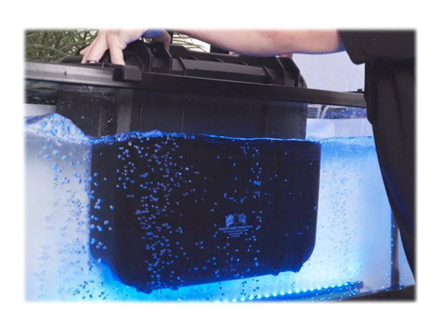 Case Club Portable Gaming Station with Built-in 18.5x22 LED Monitor S2347