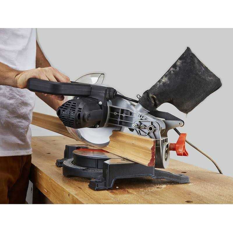 Warrior 7-1/4 in. Single Bevel Compound Miter Saw B763652