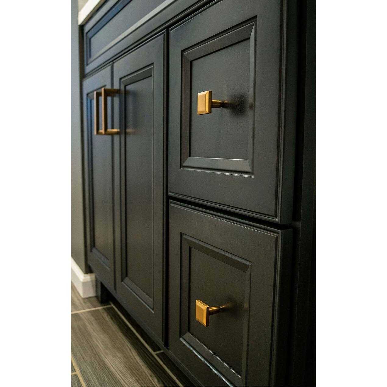 Berenson Metro Cabinet Pull 4116-1055-P Q695667