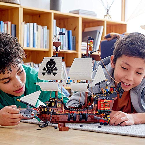 LEGO Creator 3 in 1 Pirate Ship Building Set 31109, 4 Minifigures, Ages 9+ G630